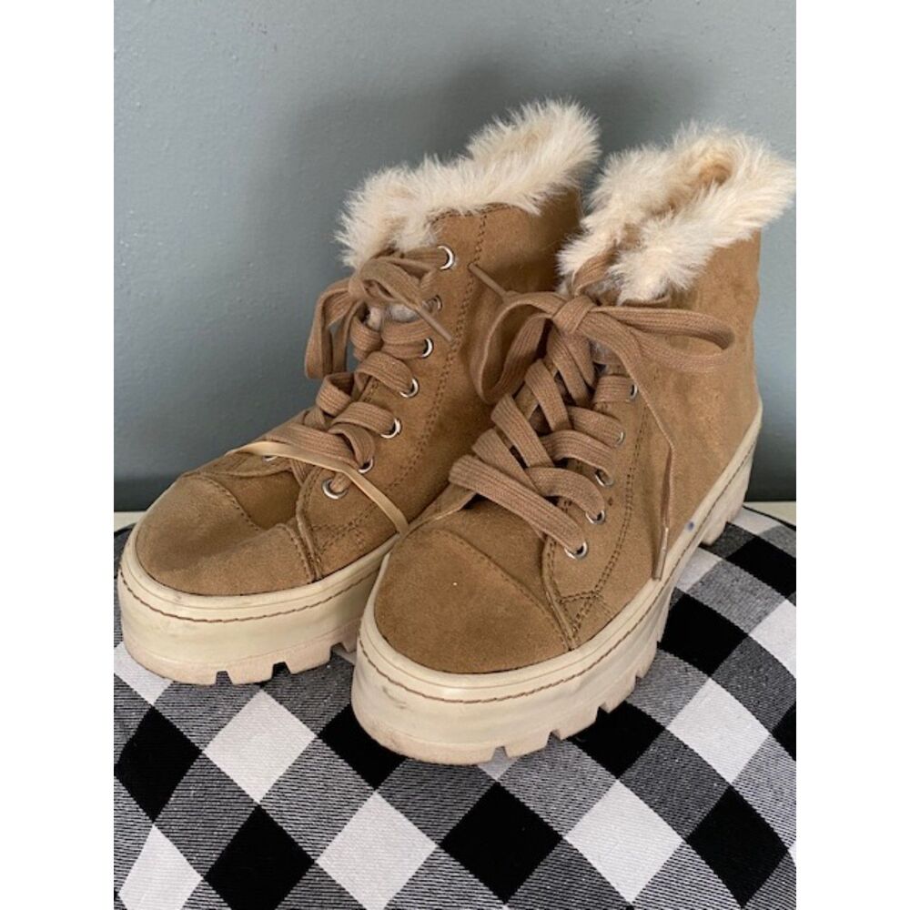 Madden Girl Faux Fur Boot Size 7M